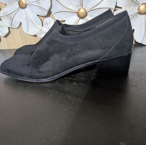 Donald J. Pliner Suede Black Heels